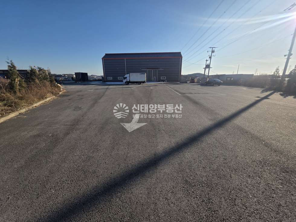 경기 화성만세구 향남읍 구문천리 1동 공장임대 I 청북IC인근 I 마당넓은 단독공장 월세 매물번호 10036 사진 1
