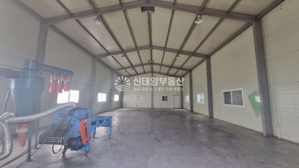 경기 화성효행구 정남면 백리 1,2,3동 사진O I 공장임대 I 대로변인접 I 대형차량 진입가능 월세 매물번호 10041 사진 3